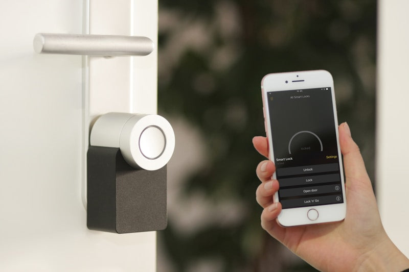 AI HomeSync Ultra - Next-Gen Smart Home Control Hub